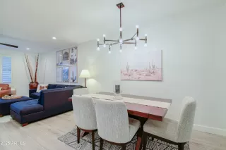 Photo #6: 6954082 Listing 