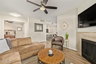 Photo #1: 6954166 Listing