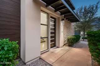 Photo #6: 6954485 Listing