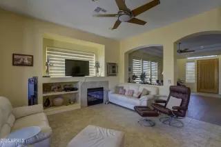 Photo #6: 6954510 Listing 