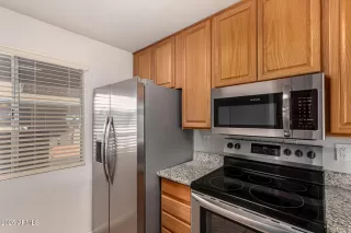 Photo #5: 6954606 Listing 