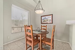 Photo #5: 6954843 Listing