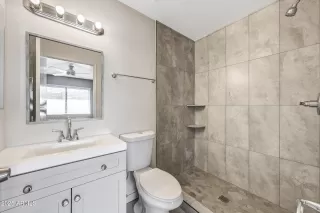 Photo #3: 6954901 Listing 