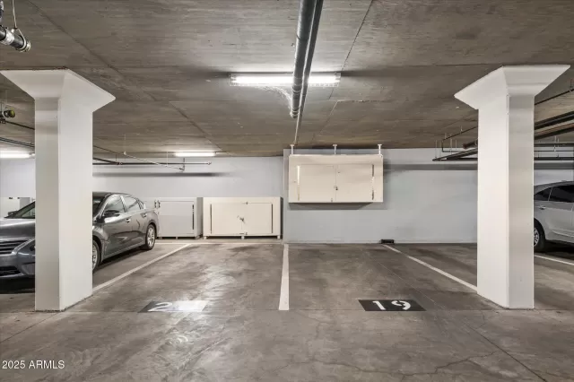 MLS: 6954998 Condo For Sale