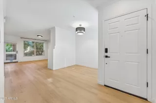 Photo #1: 6955122 Listing 