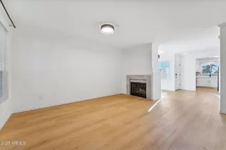 Photo #3: 6955122 Listing 