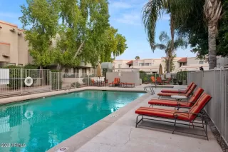 Photo #3: 6955125 Listing 