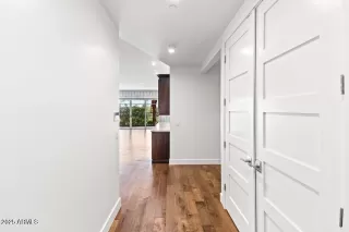 Photo #5: 6955262 Listing 