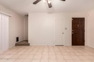 Photo #4: 6955325 Listing