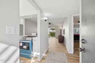 Photo #3: 6955453 Listing