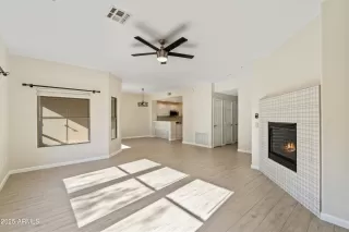 Photo #6: 6956111 Listing