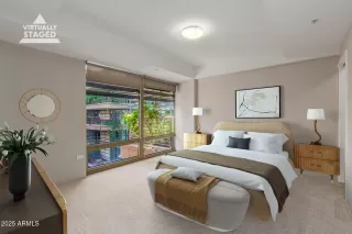 Photo #5: 6956309 Listing