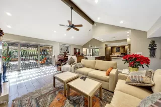 Photo #4: 6956697 Listing 