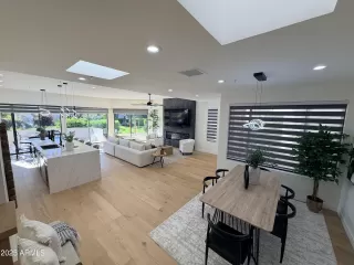 Photo #3: 6956899 Listing 