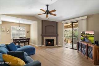 Photo #2: 6956918 Listing 