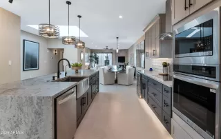 Photo #2: 6957126 Listing