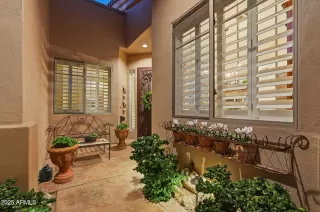 Photo #3: 6957435 Listing