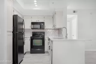 Photo #1: 6957626 Listing