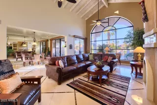 Photo #3: 6957675 Listing