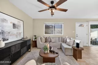 Photo #2: 6957848 Listing