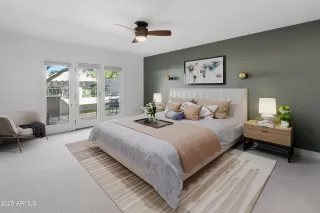 Photo #4: 6958115 Listing