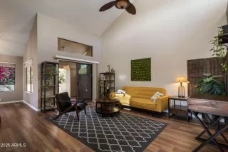 Photo #5: 6958655 Listing 