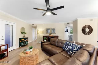 Photo #2: 6958657 Listing