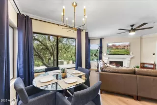 Photo #3: 6958657 Listing