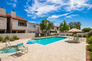 Photo #2: 6958834 Listing 