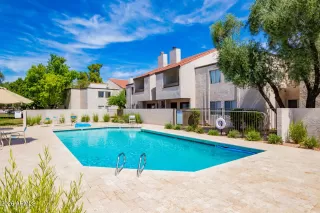 Photo #3: 6958834 Listing 