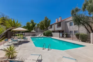 Photo #6: 6958834 Listing 