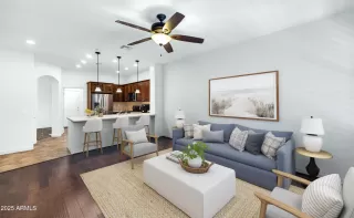 Photo #3: 6958880 Listing 