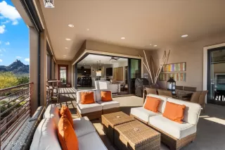 Photo #6: 6958947 Listing 