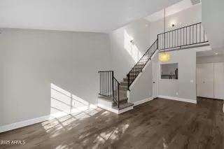 Photo #3: 6959075 Listing 