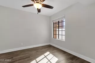 Photo #6: 6959075 Listing 