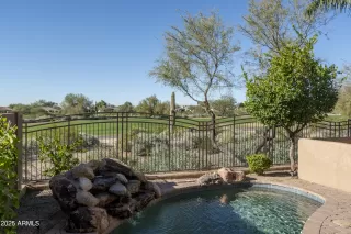 Photo #1: 6959089 Listing 