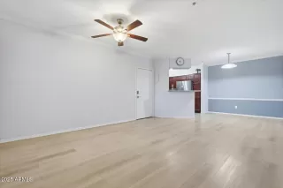 Photo #2: 6959148 Listing 