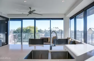 Photo #6: 6959315 Listing