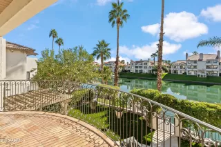 Photo #5: 6959633 Listing 