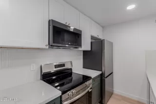 Photo #3: 6959648 Listing 