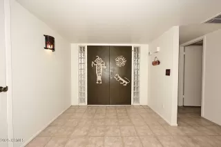 Photo #4: 6959717 Listing 