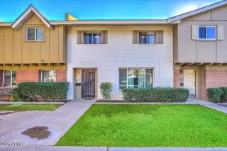 Photo #3: 6959723 Listing