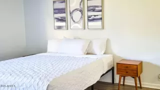 Photo #5: 6959799 Listing 