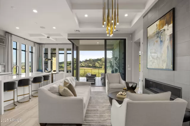 MLS: 6960059 Condo For Sale