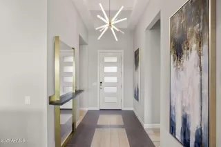 Photo #2: 6960059 Listing 