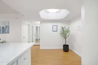 Photo #5: 6960061 Listing 