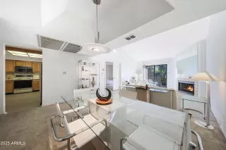 Photo #3: 6960063 Listing 