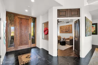 Photo #3: 6960108 Listing 