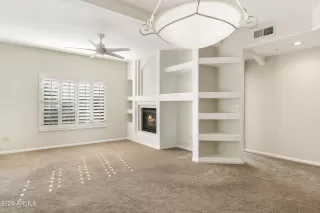 Photo #2: 6960182 Listing 