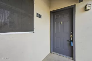 Photo #5: 6960457 Listing 